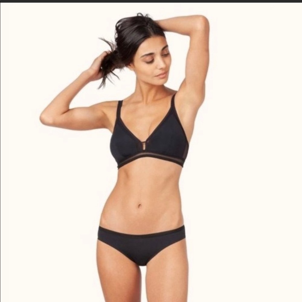 LIVELY The Mesh Trim Bralette - Picture 2 of 11
